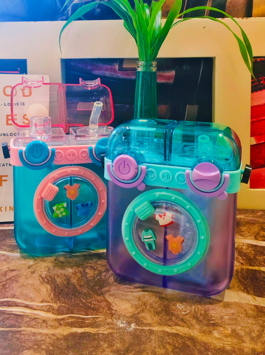 Cute Sip|500ml| BPA Free | Premium quality| Dual Compartment|With Belt
