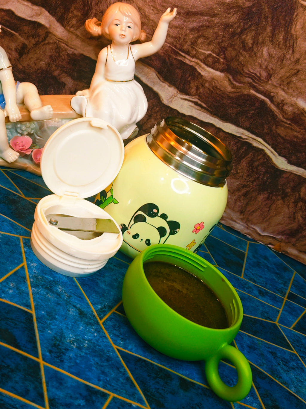 Panda Food Jars/Cups 🐼|Insulated|stainless steel|Spill proof|With cutlery|A cute cup on top