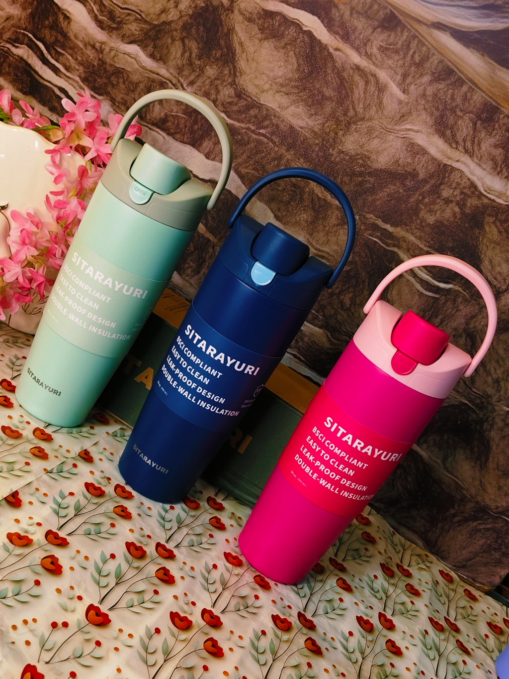 900ml tumblers SITARAYURI| 24HRS cold|6HRS hot| 12HRS warm| With lock | Leakproof|Stainless steel|kiidzkornerz