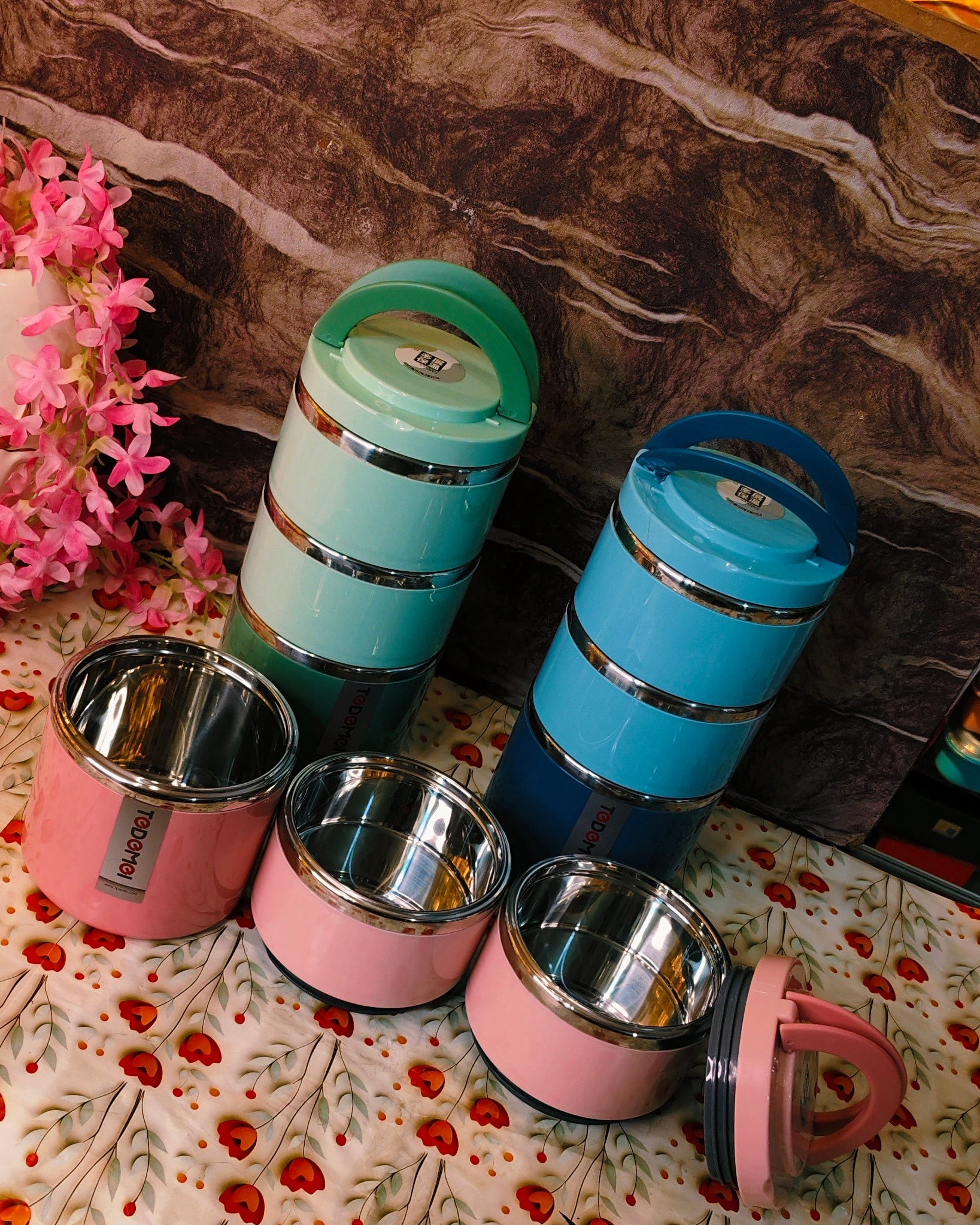 TRIPLE BENTO LUXE ✨|WITH HANDLE 1500ml |INSULATED |SPILL PROOF| TRIPLE COMPARTMENT