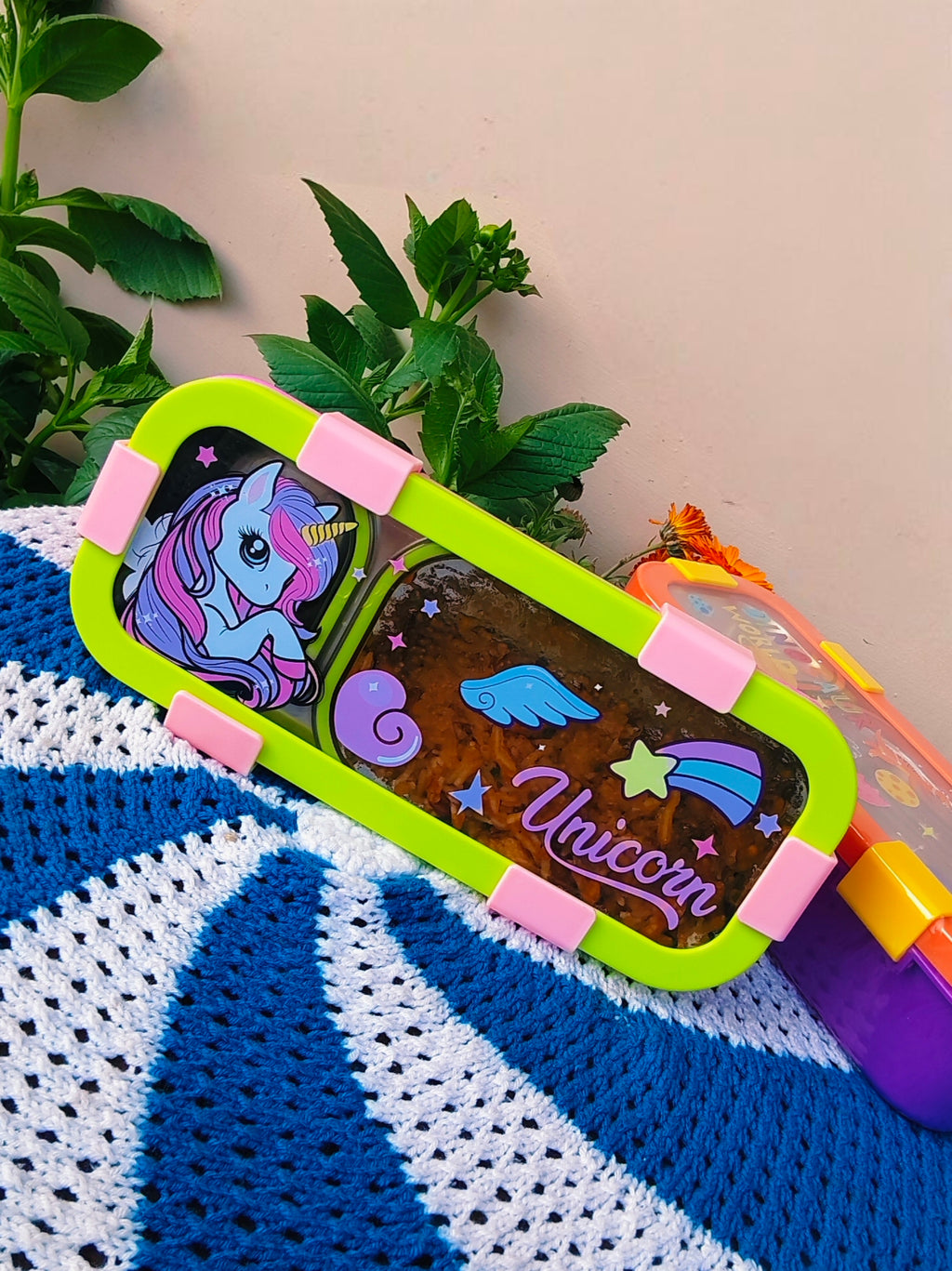 Feast Bento Kids✨|Insulated|Spill proof|2-Compartment|Unique Cutlery 🍴 section