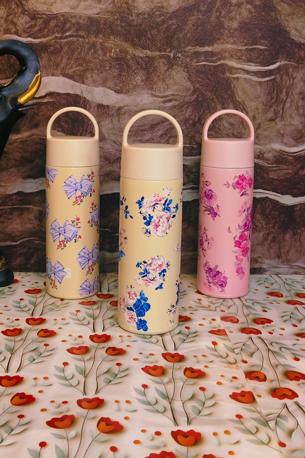 320ml Floral 🌸 Bottles|Insulated|Spillproof|Imported|kiidzkornerz