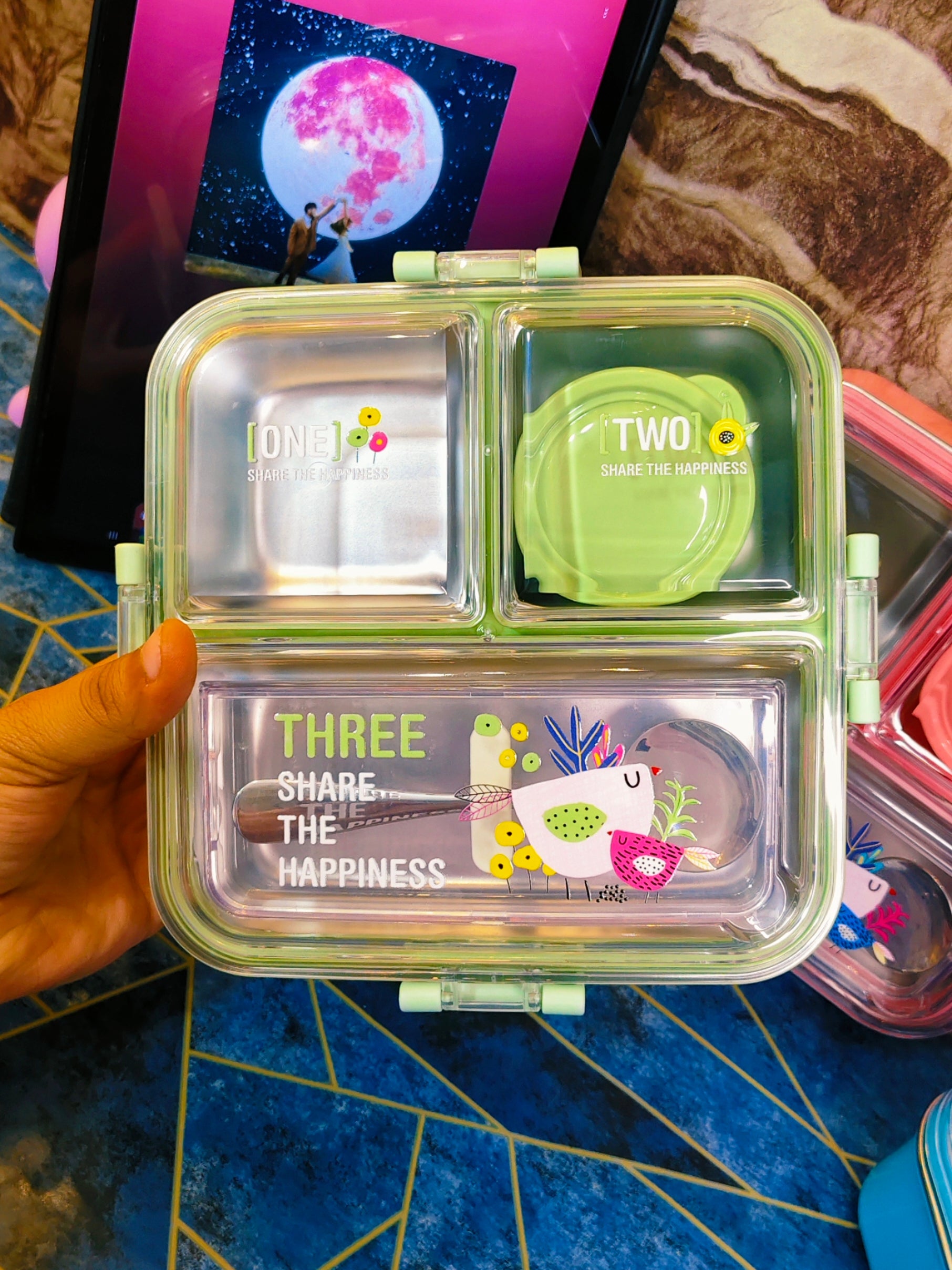 Big Bite 🍱 Bento|Insulated|Spill proof|3-Compartment|Free Cutlery |FREE Small Box